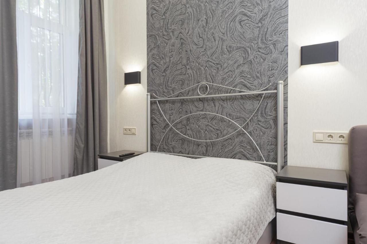 Apartment Zhukovskogo 17 Odessa Exterior foto